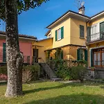Casa Carlo アパート